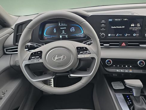 New 2026 Hyundai Elantra Sport FWD image 23