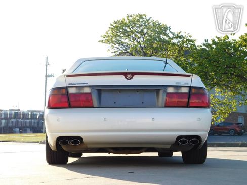 Used 2003 Cadillac Seville SLS w/ Preferred Equipment Group image 29