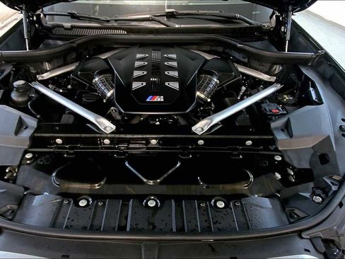 Used 2026 BMW X5 M60i image 30