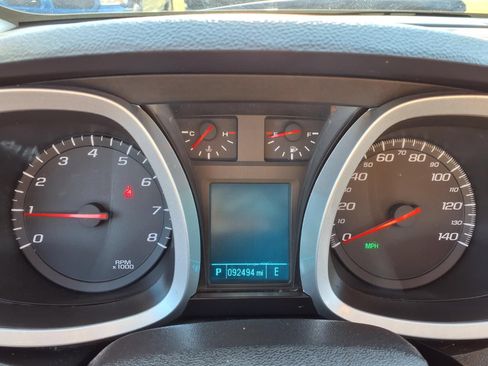 Used 2017 Chevrolet Equinox Premier w/ Enhanced Convenience Package FWD image 19