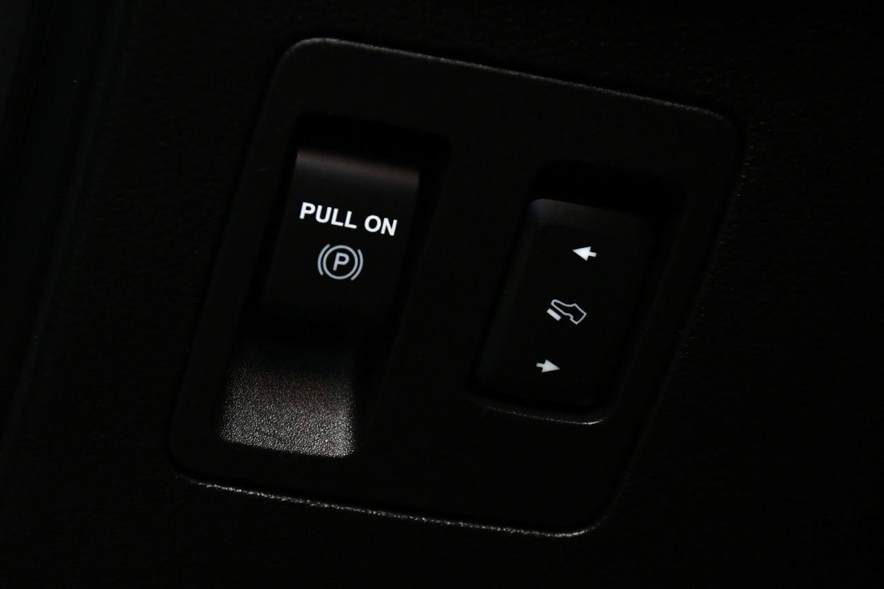 Used 2019 Ford F150 Raptor w/ Equipment Group 802A Luxury AWD/4WD image 32