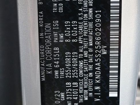 Used 2024 Kia EV9 Light RWD image 9