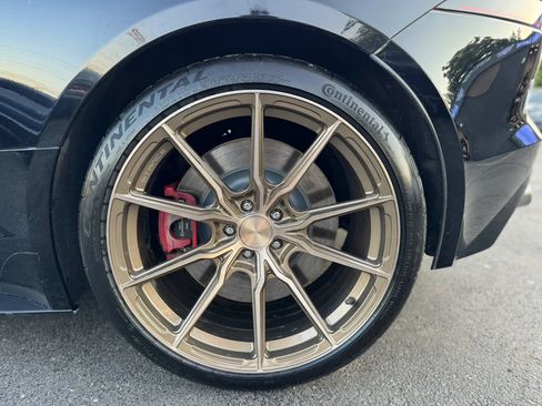 Used 2015 Jaguar F-TYPE R RWD image 36