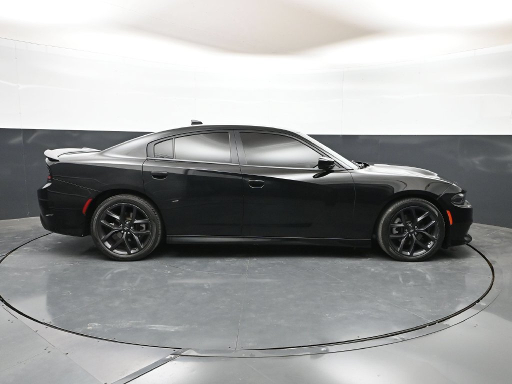 Used 2022 Dodge Charger R/T w/ Blacktop Package RWD image 26