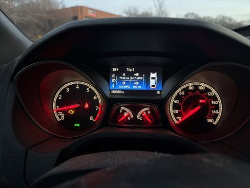 Used 2018 Ford Focus ST image 11