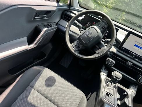 New 2026 Toyota RAV4 LE AWD/4WD image 17