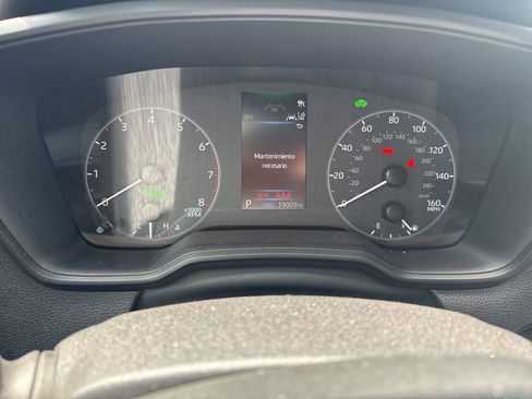 Used 2024 Toyota Corolla Cross AWD Hybrid image 2