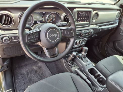 Used 2021 Jeep Wrangler Sport AWD/4WD image 2