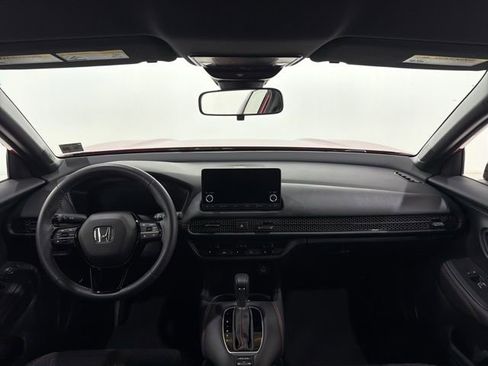 Used 2025 Honda HR-V Sport image 28