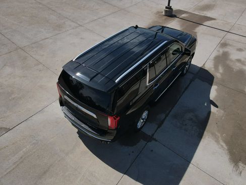 Used 2021 GMC Yukon Denali AWD/4WD image 57