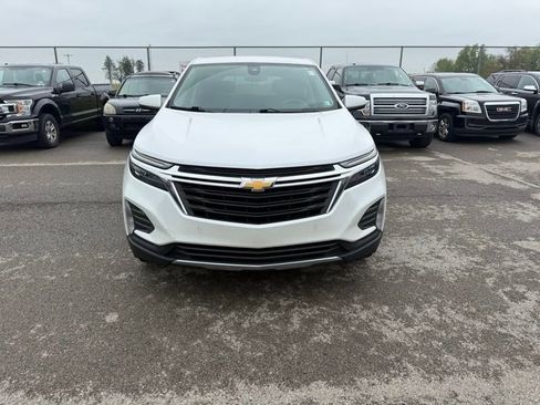Used 2022 Chevrolet Equinox LT AWD/4WD image 2