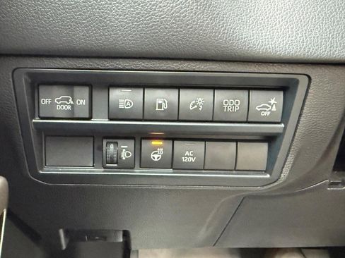 Certified 2024 Toyota Sequoia Limited w/ Tow Technology Package image 18