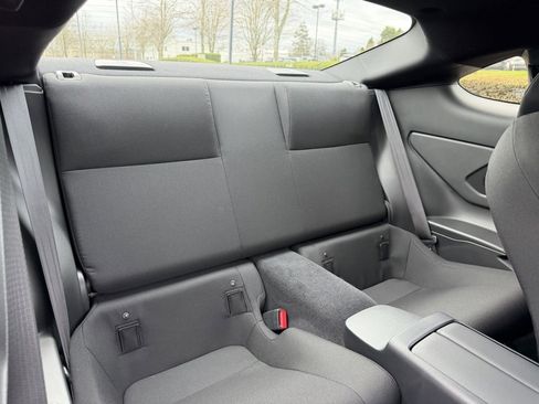 Used 2025 Toyota GR86 w/ ALL Weather Mat Package (TMS) image 30
