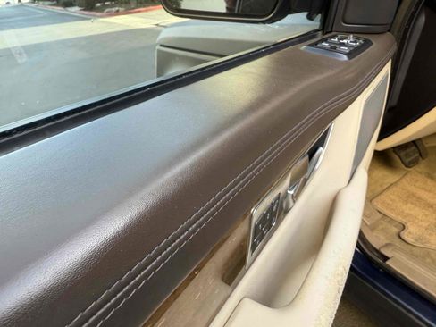 Used 2013 Land Rover Range Rover Sport HSE LUX image 33