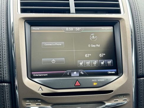 Used 2014 Lincoln MKX AWD w/ Equipment Group 102A image 12