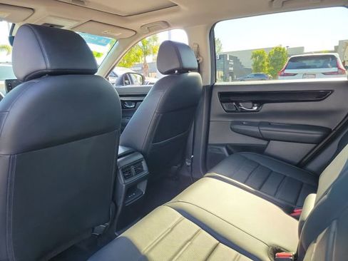 Used 2024 Honda CR-V EX-L image 14