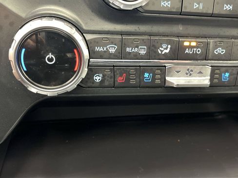 Certified 2022 Ford F150 Lariat w/ Equipment Group 502A High AWD/4WD image 25
