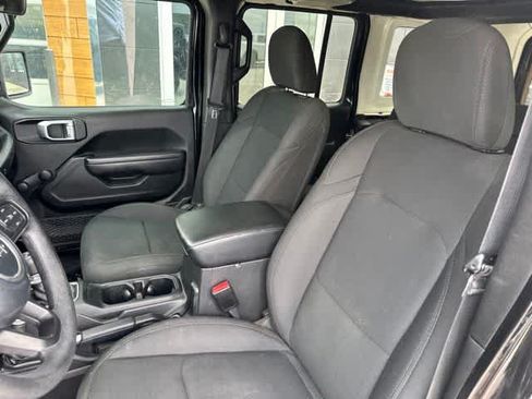 Used 2022 Jeep Wrangler Unlimited Sport AWD/4WD image 4