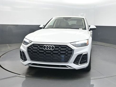 Used 2023 Audi Q5 2.0T Premium Plus w/ Premium Plus Package AWD/4WD image 34