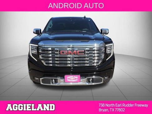 Used 2025 GMC Sierra 1500 Denali w/ Denali Reserve Package AWD/4WD image 9
