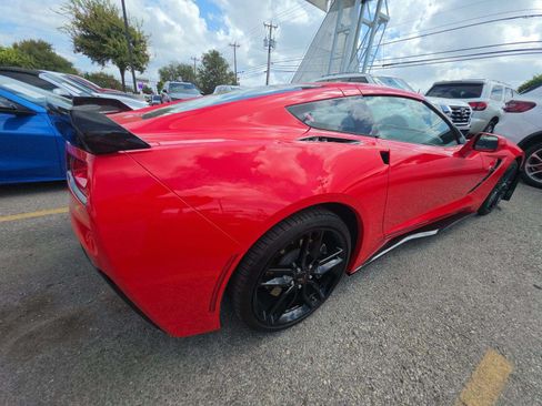 Used 2019 Chevrolet Corvette Stingray Coupe w/ 1LT RWD image 2
