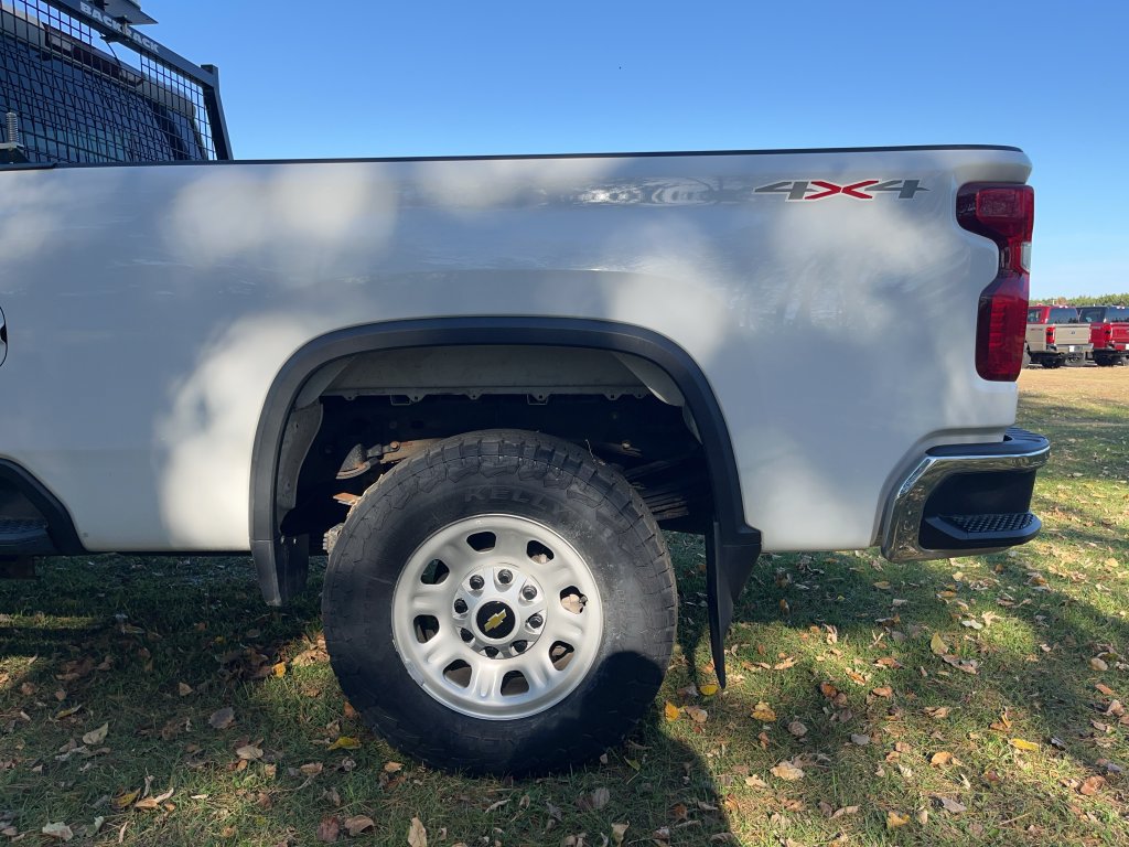 Used 2023 Chevrolet Silverado 3500 W/T w/ WT Convenience Package AWD/4WD image 35
