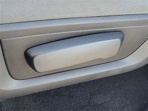 Used 2015 RAM 3500 Tradesman w/ Chrome Appearance Group image 17