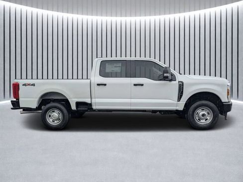 New 2026 Ford F350 XL image 2