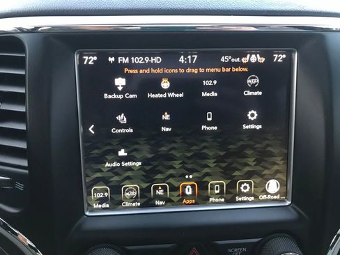 Used 2018 Jeep Grand Cherokee Limited image 26