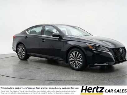 Used 2025 Nissan Altima 2.5 SV