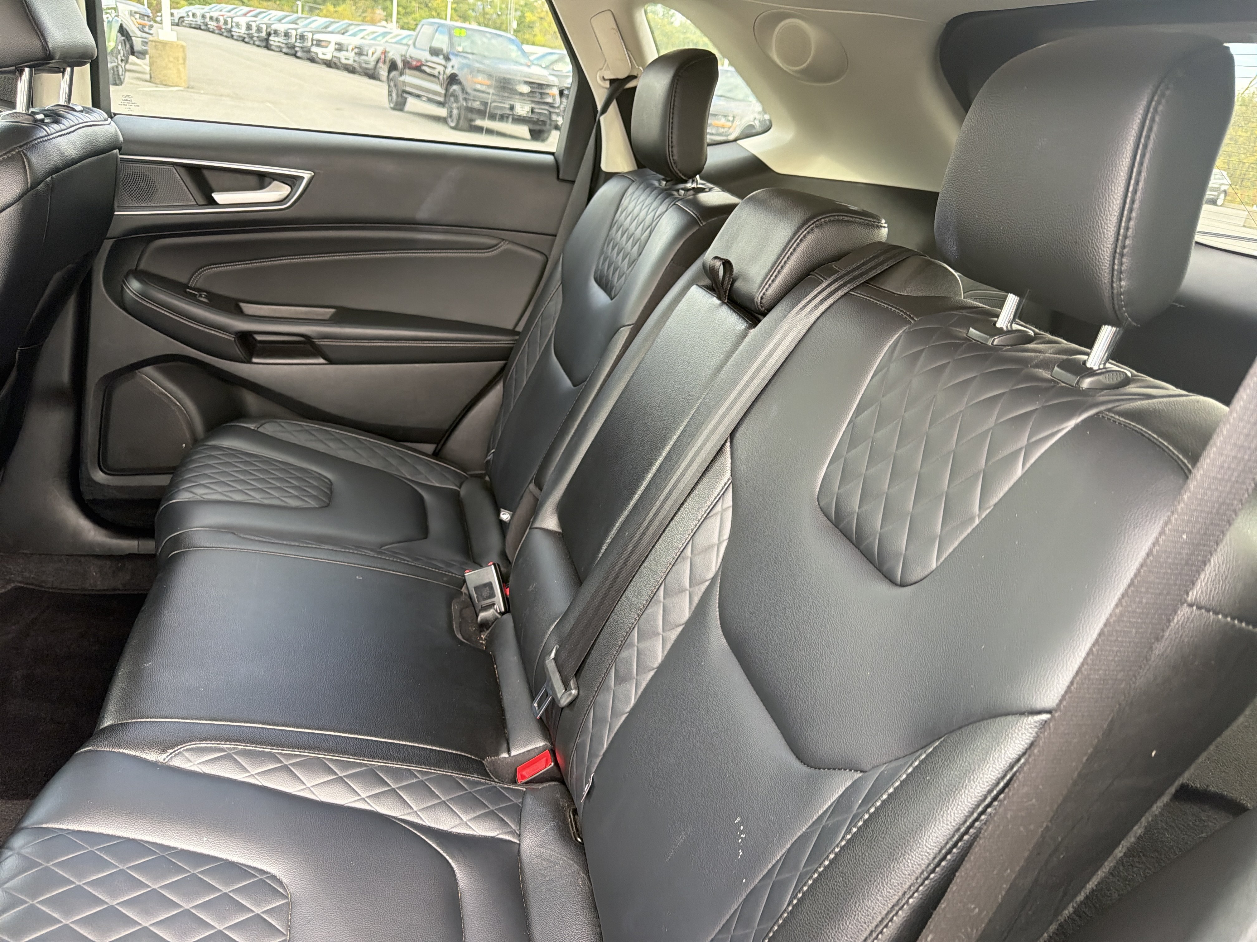 Used 2024 Ford Edge Titanium AWD/4WD image 13