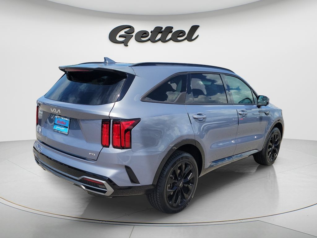 Used 2023 Kia Sorento SX AWD/4WD image 5