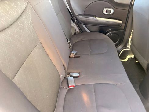 Used 2015 Kia Soul FWD image 14
