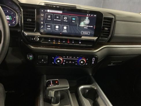 Used 2025 GMC Sierra 1500 Elevation w/ Elevation Premium Package image 13