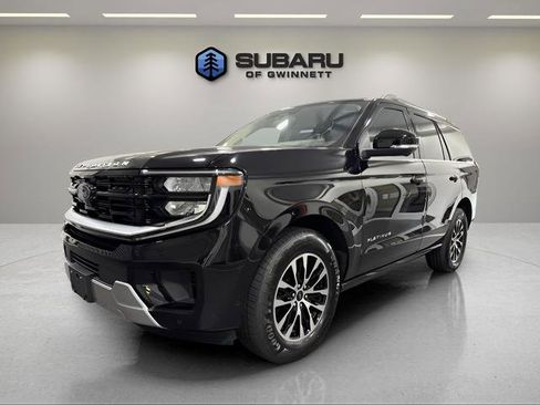 Used 2025 Ford Expedition Platinum AWD/4WD image 1
