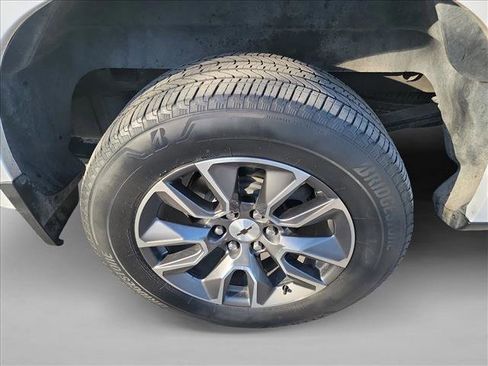 Used 2022 Chevrolet Silverado 1500 RST w/ Convenience Package II image 13