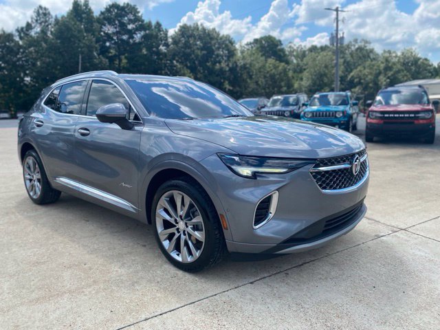 Used 2021 Buick Envision Avenir w/ Technology Package II FWD image 4