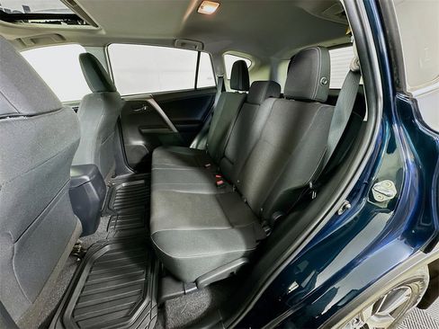 Used 2018 Toyota RAV4 XLE image 30