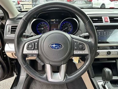 Used 2017 Subaru Legacy 2.5i Premium AWD/4WD image 22