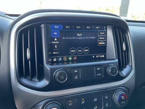 Used 2019 Chevrolet Colorado ZR2 AWD/4WD image 9