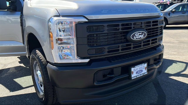 New 2027 Ford F350 XL w/ XL Driver Assist Package AWD/4WD image 11