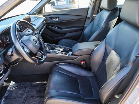 Used 2023 Honda Accord Touring image 17