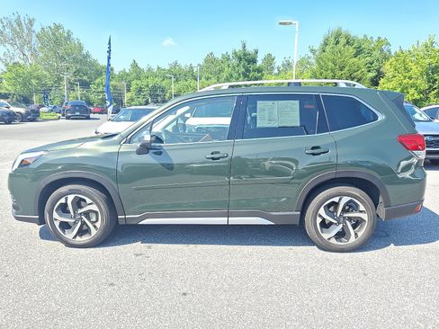 Certified 2023 Subaru Forester Touring AWD/4WD image 7