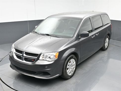 Used 2019 Dodge Grand Caravan SE w/ UConnect Hands-Free Group FWD image 22
