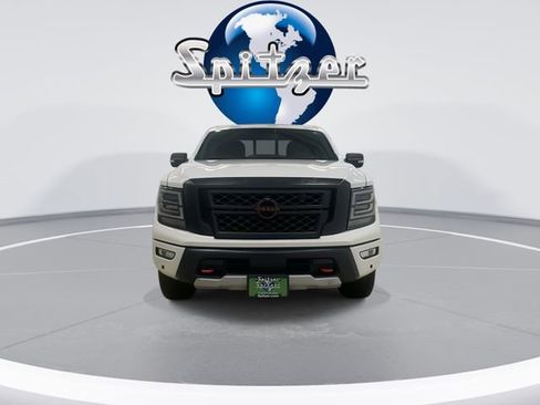 Used 2023 Nissan Titan PRO-4X w/ Pro-4x Convenience Package image 7