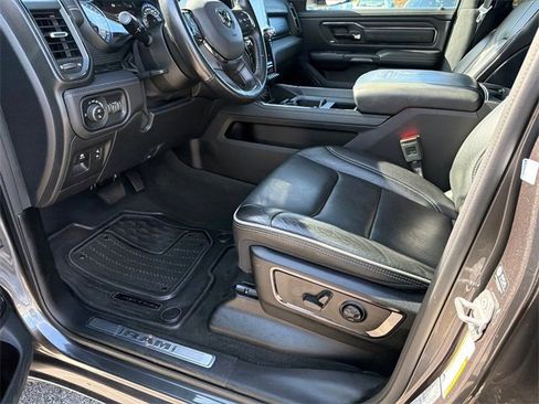 Used 2022 RAM 1500 Limited w/ Body Color Bumper Group image 9