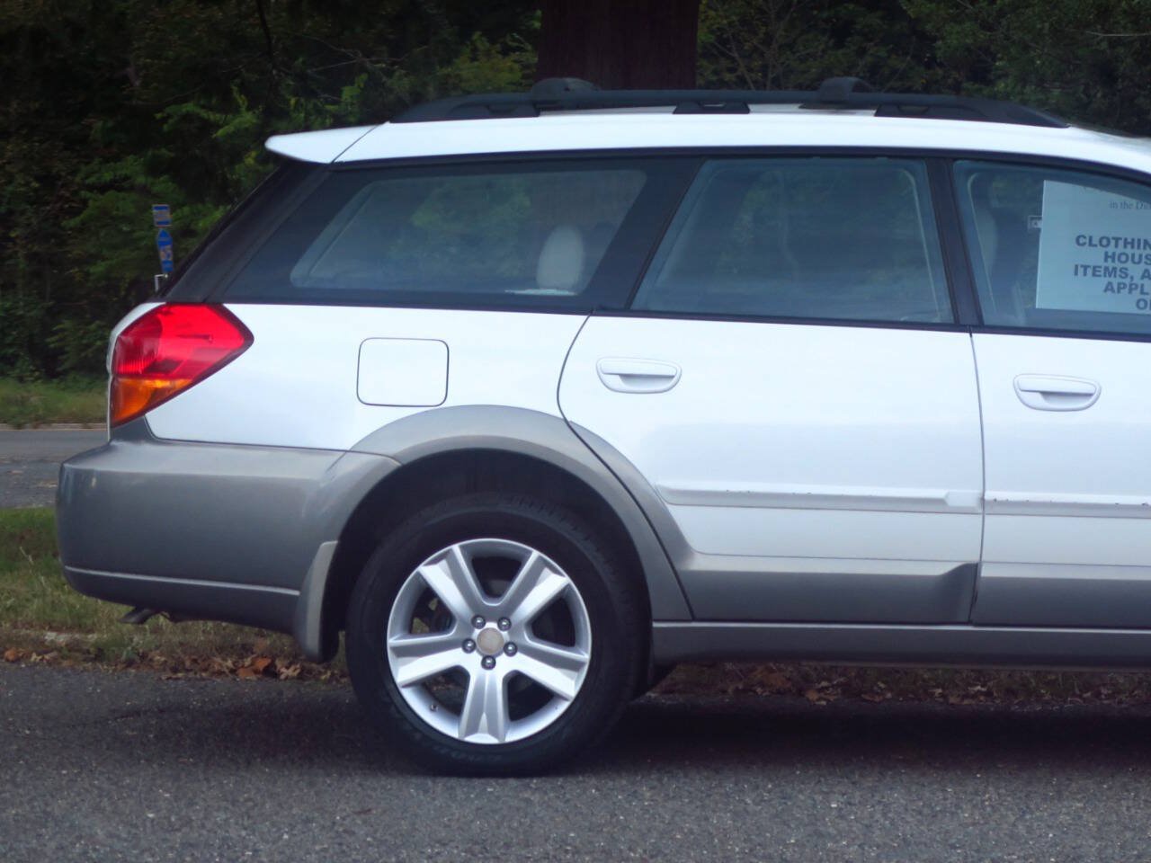 Used 2005 Subaru Outback 3.0R Limited AWD/4WD image 27
