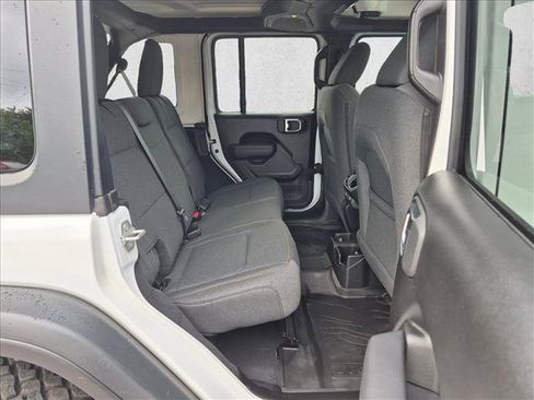 Used 2025 Jeep Wrangler Unlimited Sport AWD/4WD image 20