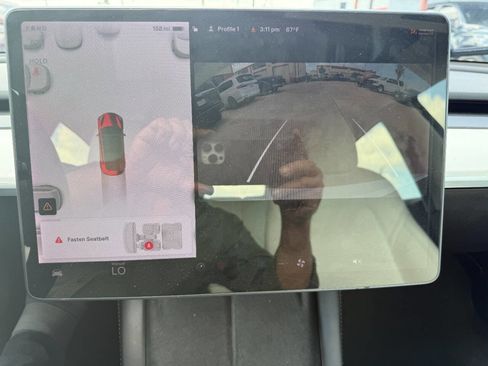Used 2021 Tesla Model 3 Standard Range Plus RWD image 14