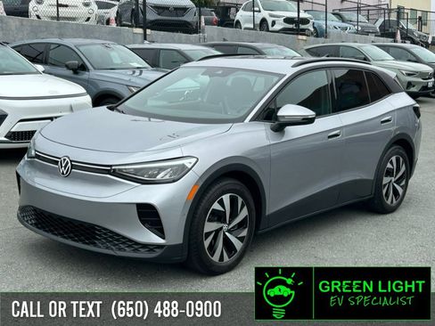 Used 2024 Volkswagen ID.4 2WD image 1